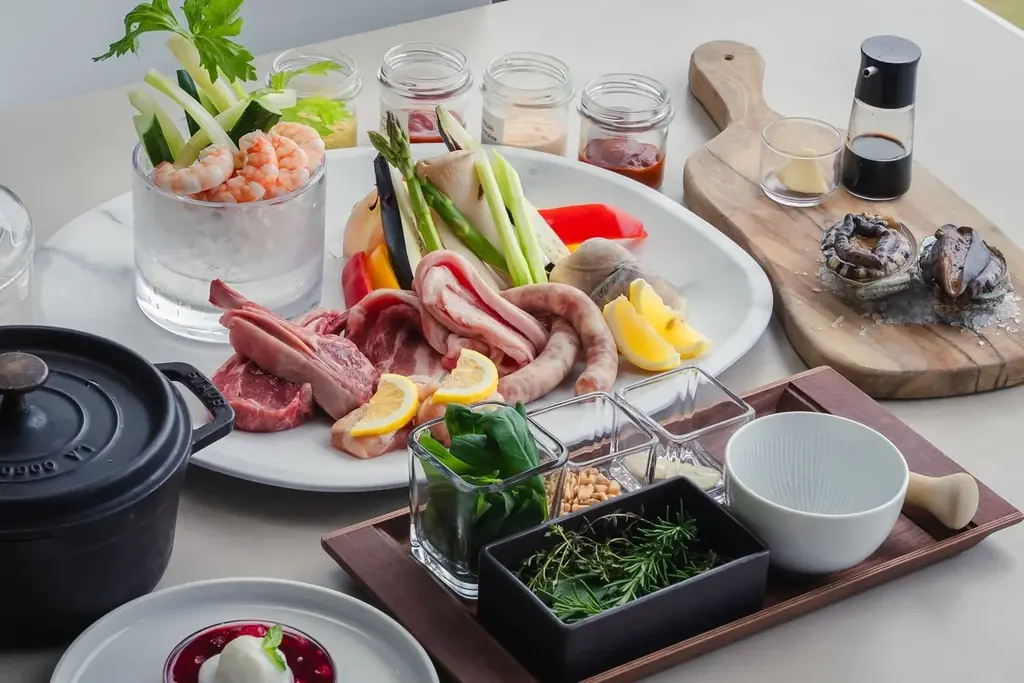 【BOTANICAL POOL CLUB】本格シーズンイン！オリジナルビール付き「日帰りBBQ」登場｜プール、サウナ、サンセット。オーシャンビューリゾートで過ごす夏 画像 3