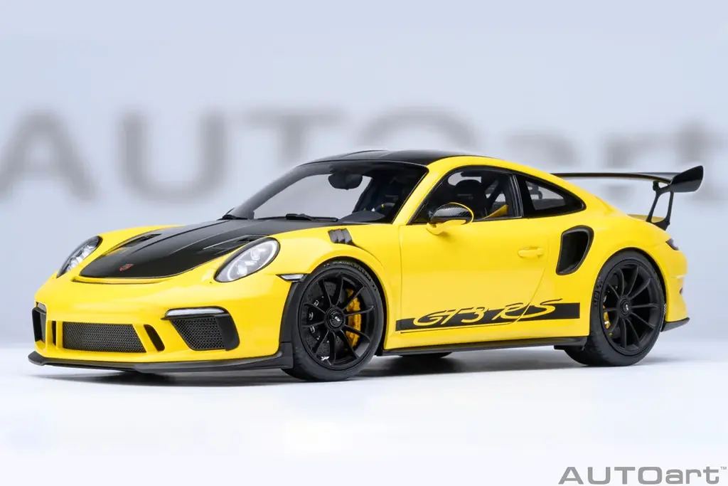991型の最後を飾るモータースポーツ直系のスペシャルモデル『ポルシェ 911 （991.2）GT3 RS』をAUTOart が1/18スケールでモデル化！ 画像 13