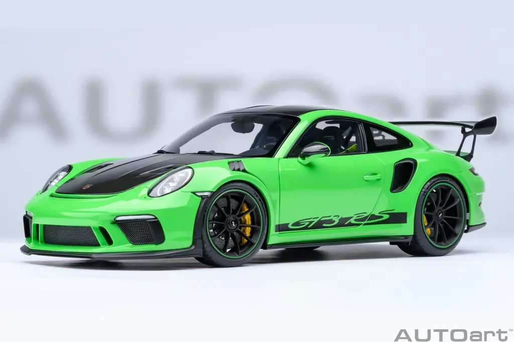 991型の最後を飾るモータースポーツ直系のスペシャルモデル『ポルシェ 911 （991.2）GT3 RS』をAUTOart が1/18スケールでモデル化！ 画像 14
