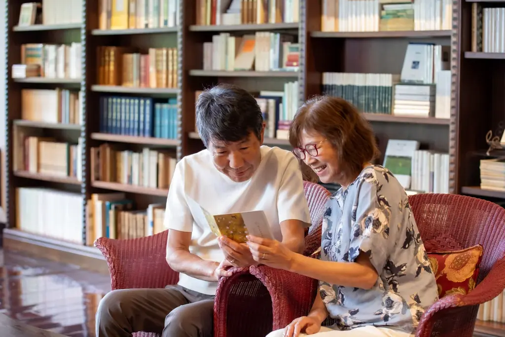 【祝・創業100年】信州・渓谷の一軒宿「蓼科親湯温泉」1万円割引券付き宿泊プランや限定特典など100周年企画を開始、10年かけたプロジェクトの集大成―3万冊蔵書ラウンジで寛ぐ大人のおこもり宿 画像 13
