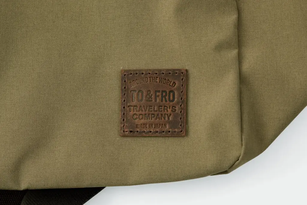 TRAVELER’S COMPANY × TO&FRO 7度目のコラボ！革素材を纏ったバックパックとトラベラーズノート、6/10発売【数量限定デザイン】 画像 6