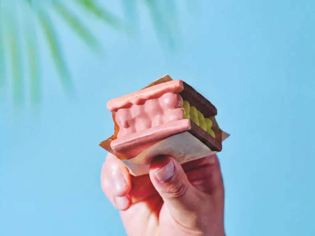 大阪の人気パティスリー「Seiichiro,NISHIZONO」とのコラボレーションバターサンドに夏限定フレーバー「いちご×ぱっしょんふるーつ」が新登場！フローズンスタイルも展開 画像 3