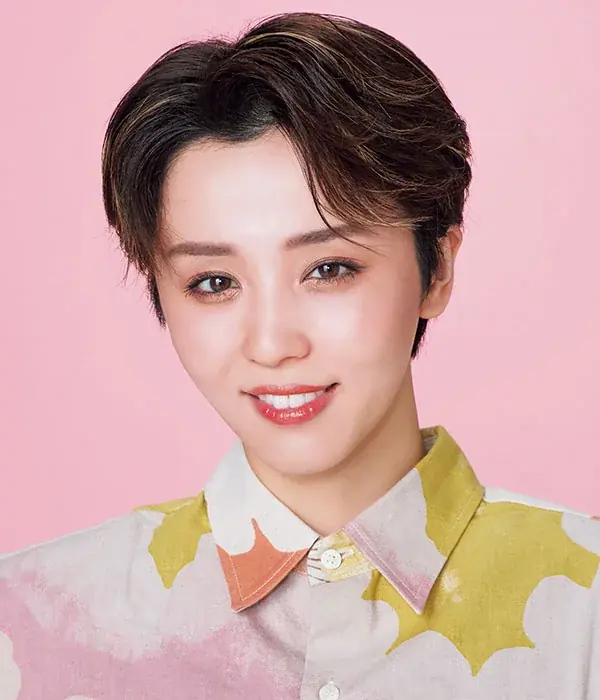 宝塚歌劇団星組公演に向けての稽古場を取材！演出家やタカラジェンヌたちはどのように夢の世界を作っているのか…舞台裏に迫る！！ 画像 7
