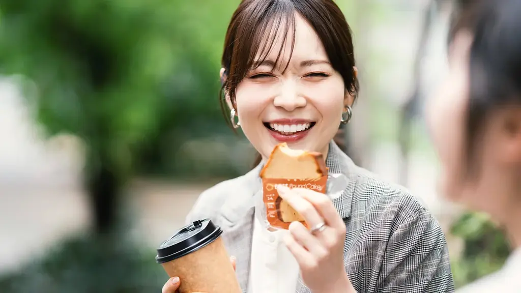 大人のご褒美スイーツ「BASE Pound Cake」シリーズ第二弾「BASE Pound Cake キャラメル」2026年6月10日(水)新発売 画像 2