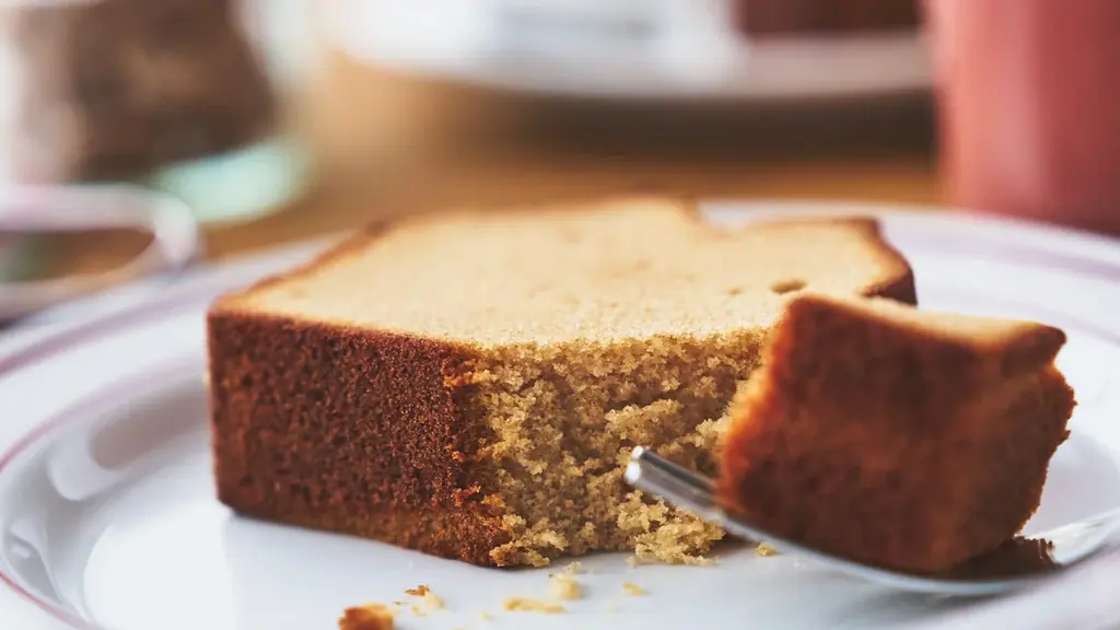 大人のご褒美スイーツ「BASE Pound Cake」シリーズ第二弾「BASE Pound Cake キャラメル」2026年6月10日(水)新発売 画像 3