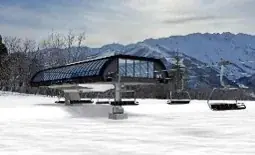 日本スキー場開発が白馬岩岳マウンテンリゾートの山麓エリアにおいて、世界的建築家 妹島和世氏とVILLA開発プロジェクトを計画。2028年一部開業、2030年のグランドオープンを目指す。 画像 6