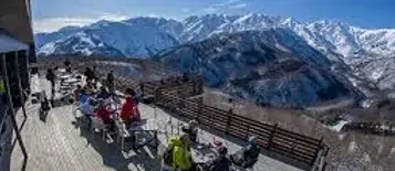 日本スキー場開発が白馬岩岳マウンテンリゾートの山麓エリアにおいて、世界的建築家 妹島和世氏とVILLA開発プロジェクトを計画。2028年一部開業、2030年のグランドオープンを目指す。 画像 7