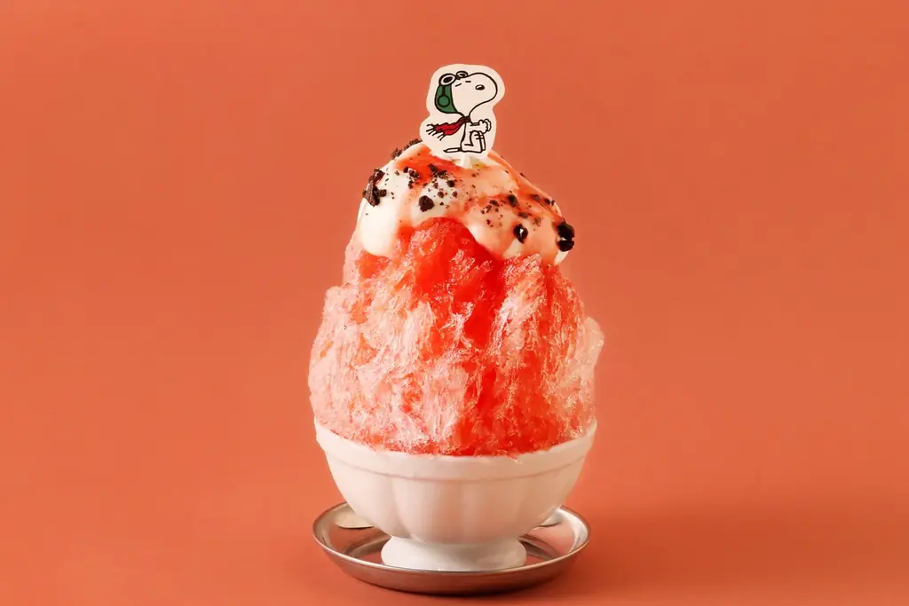 PEANUTS Cafe｜【期間限定】スヌーピーの変装をテーマにした、“カラフル”なかき氷シリーズが6/10(水)より登場！ 画像 4