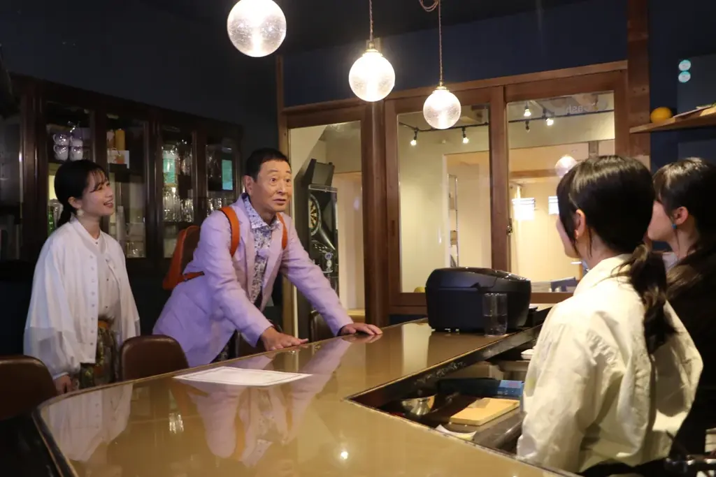三田村邦彦が大人の旅心をくすぐる島根県・温泉津へ｜全国からファンが訪れる名湯、昭和レトロ喫茶、豪快！漁師めしなど、世界遺産の港街をたっぷり堪能！ 画像 4
