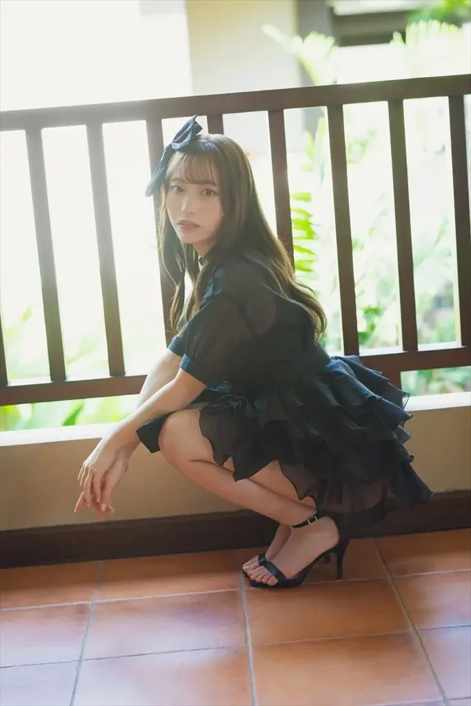 ほぼ水着＆ランジェリーだけで構成、グラビア色を強調！ 元NGT48・川越紗彩1st写真集オールアザーデジタル版『なんとかなるかも』2026年6月15日（月）発売！ 画像 2