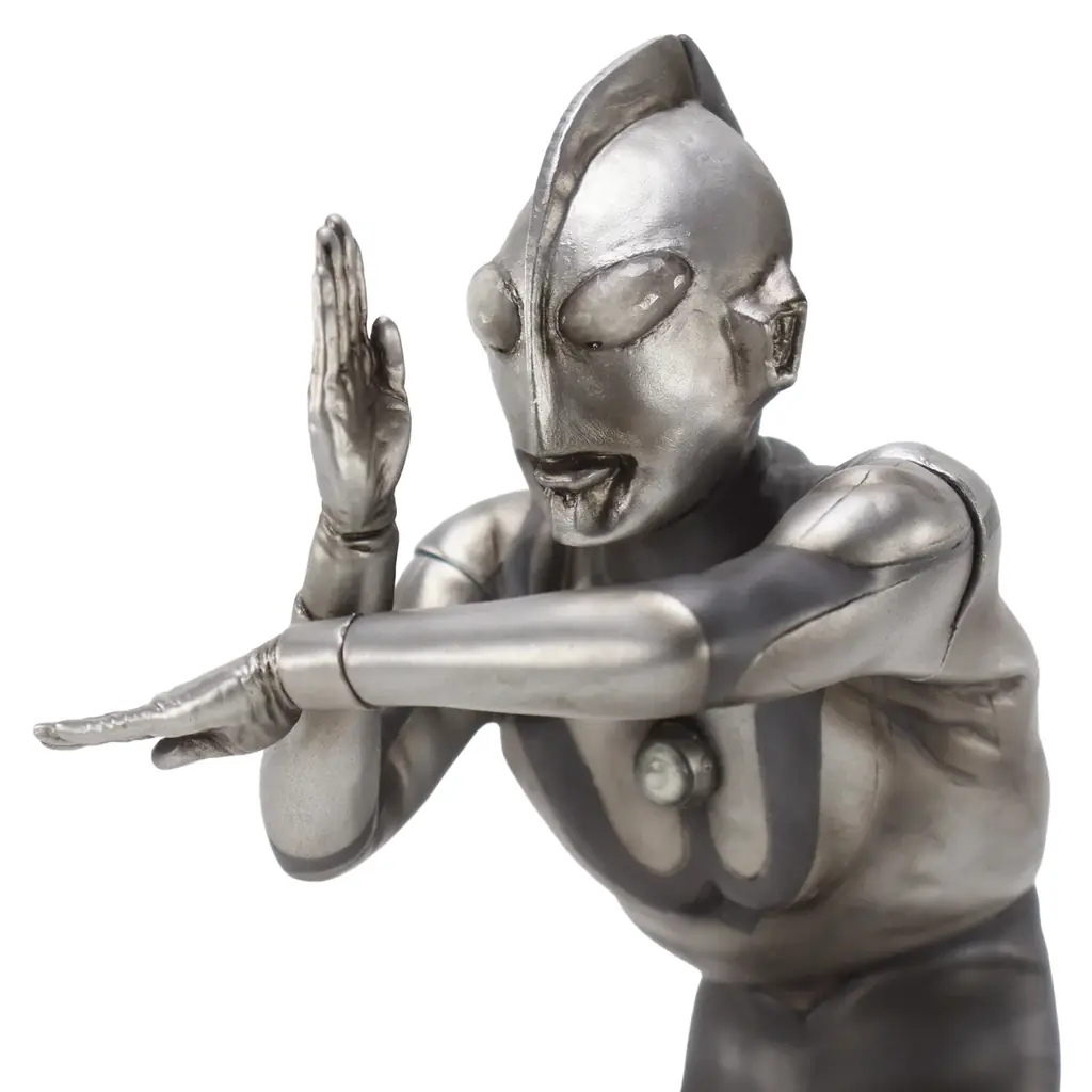 ウルトラマンワールドM78 店頭&ONLINEで、ウルトラマンシリーズ60周年を記念した、限定カラーウルトラマン (Ａタイプ)のフィギュアが登場！ 画像 4