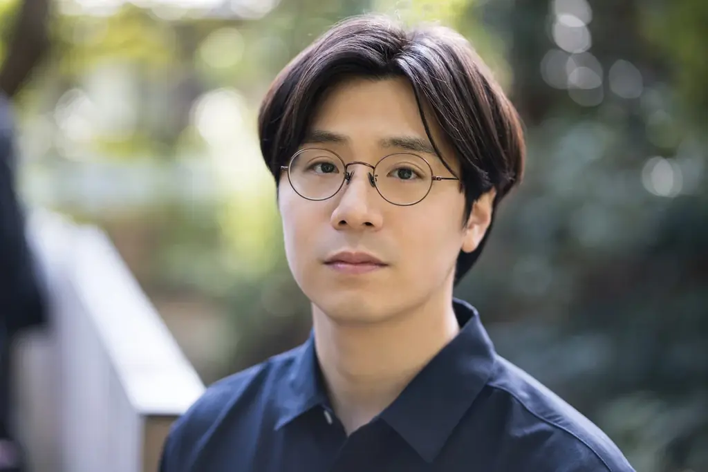 『地獄に堕ちるわよ』でも大注目の俳優・田村健太郎が映画予告ナレーションを初担当！映画『ユースフル・ゴースト』ある日、死んだ妻は“掃除機”の姿で帰ってきた ＜本予告&本ポスター解禁＞ 画像 3