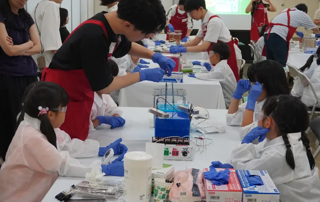 『夏休み子ども化学実験ショー2026』8月1日(土)～2日(日)に開催‼ 画像 2