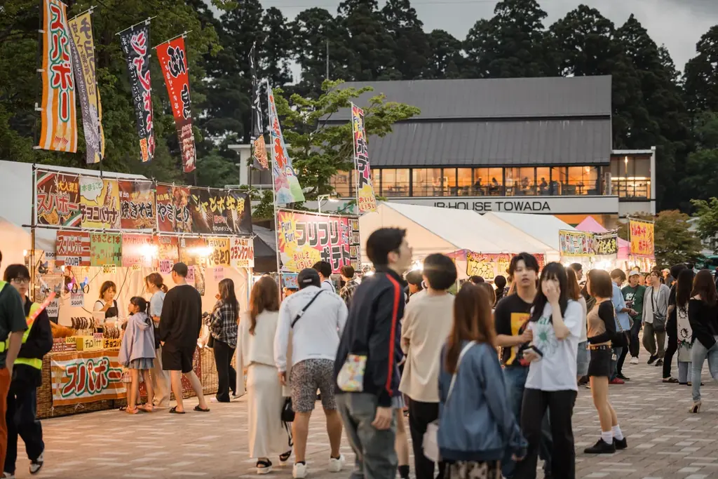 「十和田湖湖水まつり」スケジュール決定！多彩なコンテンツが初夏の湖畔で展開。昼夜とも楽しめる会場で思い出になる１日を！ 画像 2