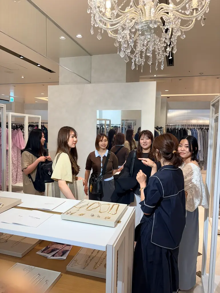 「装い」が自信と仕事の機会をつくる―lilisコンサル、AnotherADdressと共同でフリーランス女性向けプロフィール写真撮影会を開催　28名が参加 画像 3