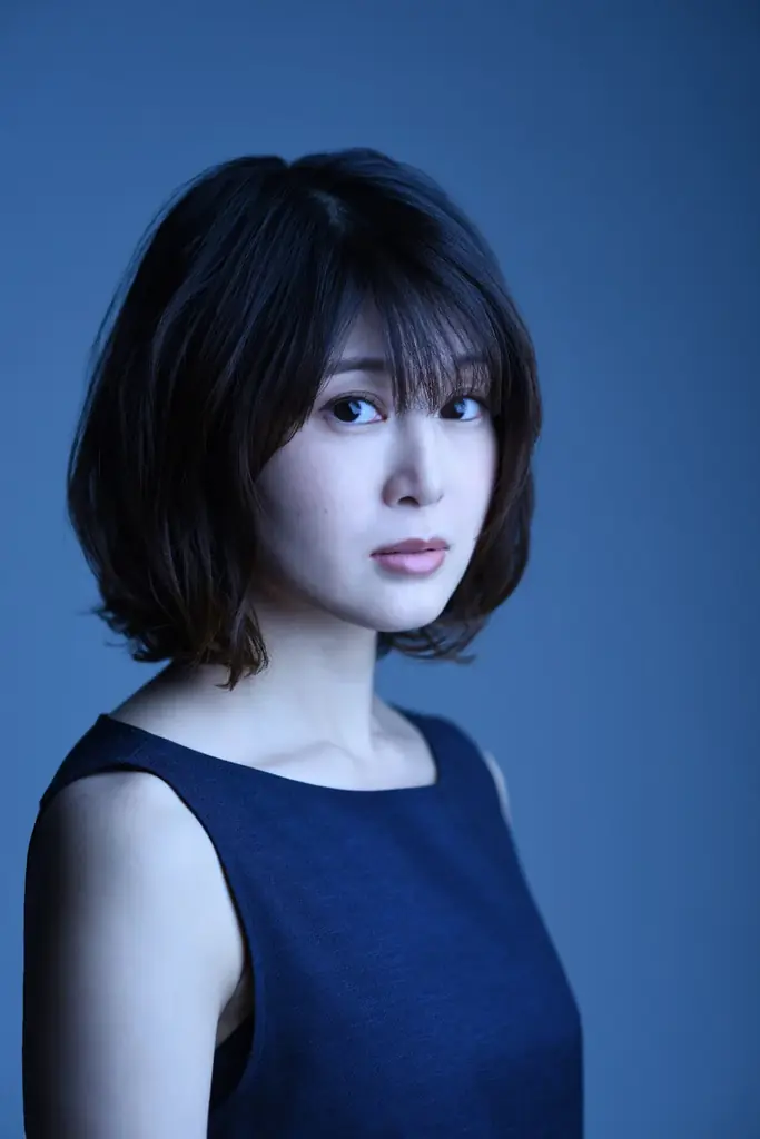 俳優・佐津川愛美さん初エッセイ『今日も、自分を生きる練習』6月10日発売「嗚咽レベルに号泣した自分に面食らった」出来事も綴る 画像 2