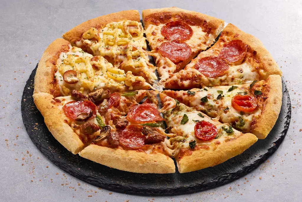 ドミノ・ピザ、失敗しない父の日のプレゼント！「父の日 クワトロパーティーセット」6月15日(月)～6月21日(日)限定発売！ 画像 2