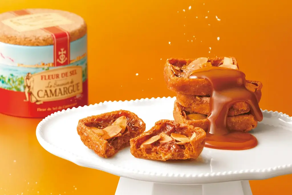ビアードパパが手がける、東京土産の新鋭シュークリームブランド「Dessert Choux（デセール・シュー）」が、エキュート品川に6月15日から6月28日までの期間限定で初登場。 画像 4