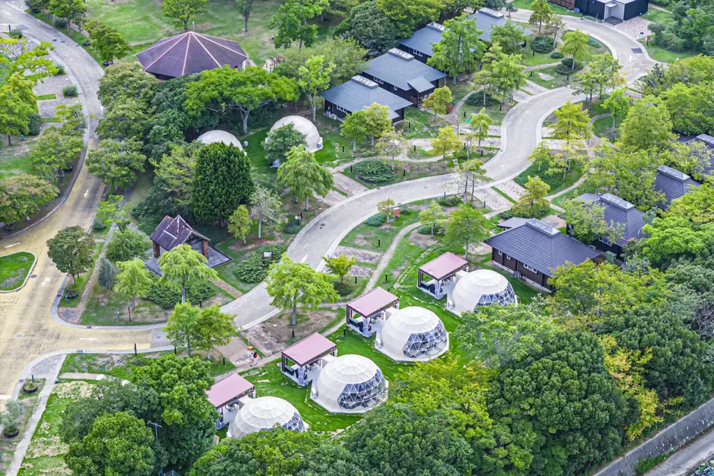 【兵庫】夏に味わうブランド牡蠣”なつみ牡蠣”が無料！西日本最大級の広さを誇る「赤穂海浜公園」内に誕生した〈赤穂シーサイドパークグランピング〉が、赤穂の名産特典付き「夏休み限定特別プラン」を販売開始 画像 5