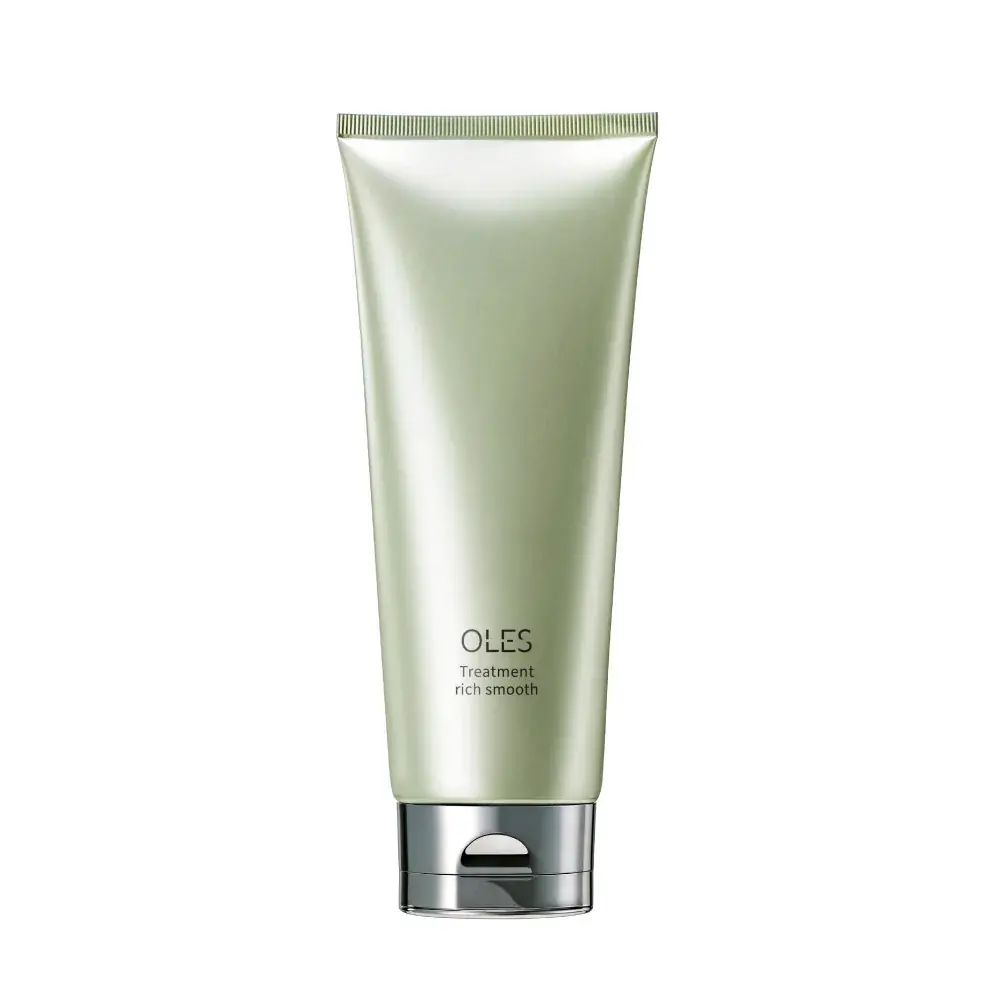 水を一滴も配合しないプレミアムヘアケアブランド『OLES（オーレス）』、初の百貨店POP UP STOREを髙島屋横浜店で開催。ブランド誕生1周年記念キャンペーンも実施。 画像 7