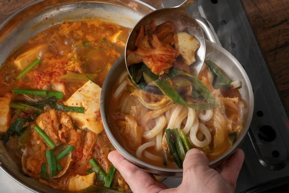 【焼肉、寿司食べ放題！すたみな太郎】6/12（金）～韓国フェア！肉も野菜も好きなものを好きなだけ！焼肉を野菜と一緒にモリモリ、チヂミに、ヤンニョムチキンに、スンドゥブチゲ他食べ放題！ 画像 13