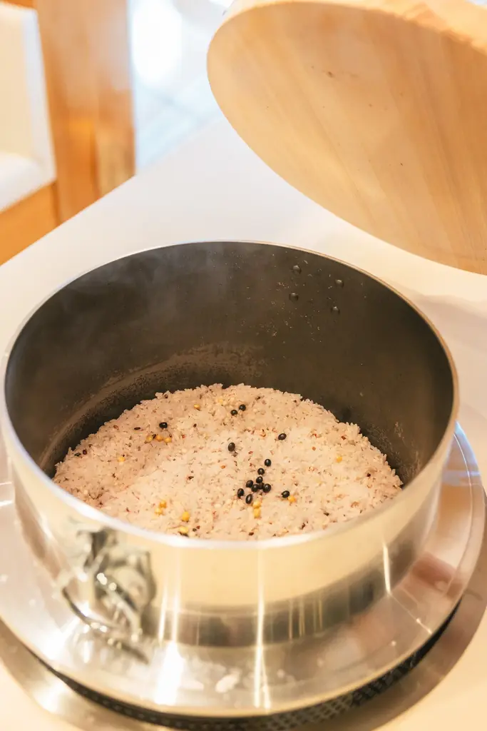 【東北初出店】毎朝精米 “新潟産コシヒカリ” が食べ放題！『厚切りとんかつ よし平』宮城県大崎市に、6/17（水）OPEN！ 画像 4