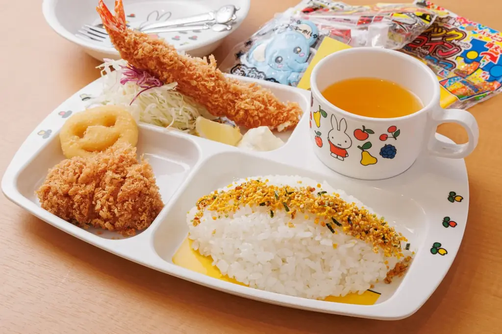 【東北初出店】毎朝精米 “新潟産コシヒカリ” が食べ放題！『厚切りとんかつ よし平』宮城県大崎市に、6/17（水）OPEN！ 画像 9