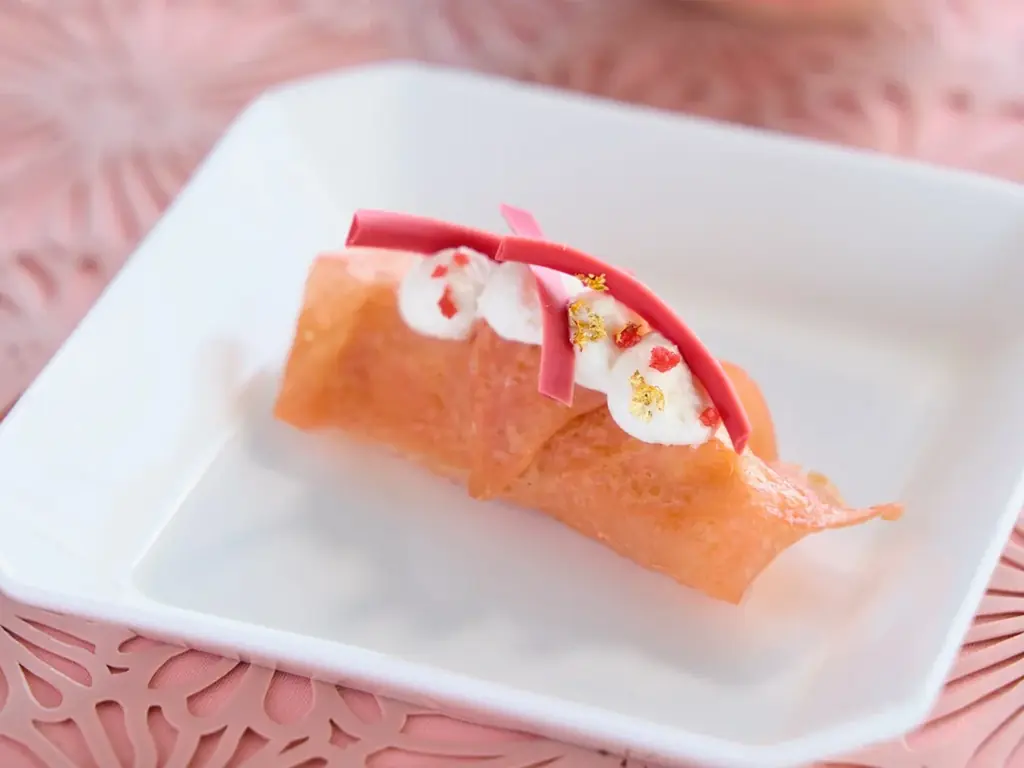 【リニューアルしたティースタンドで彩る】「アフタヌーンティーセット ～Pure Peach～」ご予約受付開始 画像 5