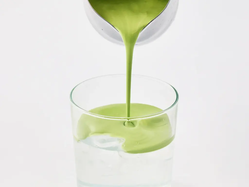 抹茶好き必見！新茶の季節にぴったりの「藤井茶園」茶葉使用“オール抹茶”の贅沢デザートプレートが6月1日（月）より装い新たに登場。夏季限定・至福の抹茶ソフトが主役のデザート6種と「抹茶クラウド」も 画像 5
