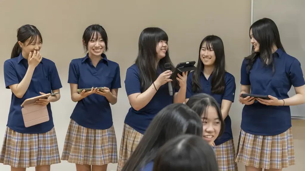 【事後レポート】オイシックス・ラ・大地が品川女子学院で特別授業を実施　「食」を切り口に社会課題とビジネスのつながりを学び、28歳の自分のあり方を考える 画像 15