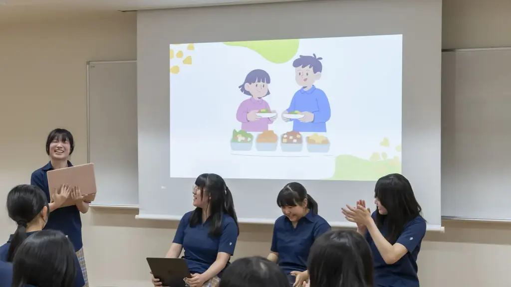 【事後レポート】オイシックス・ラ・大地が品川女子学院で特別授業を実施　「食」を切り口に社会課題とビジネスのつながりを学び、28歳の自分のあり方を考える 画像 16