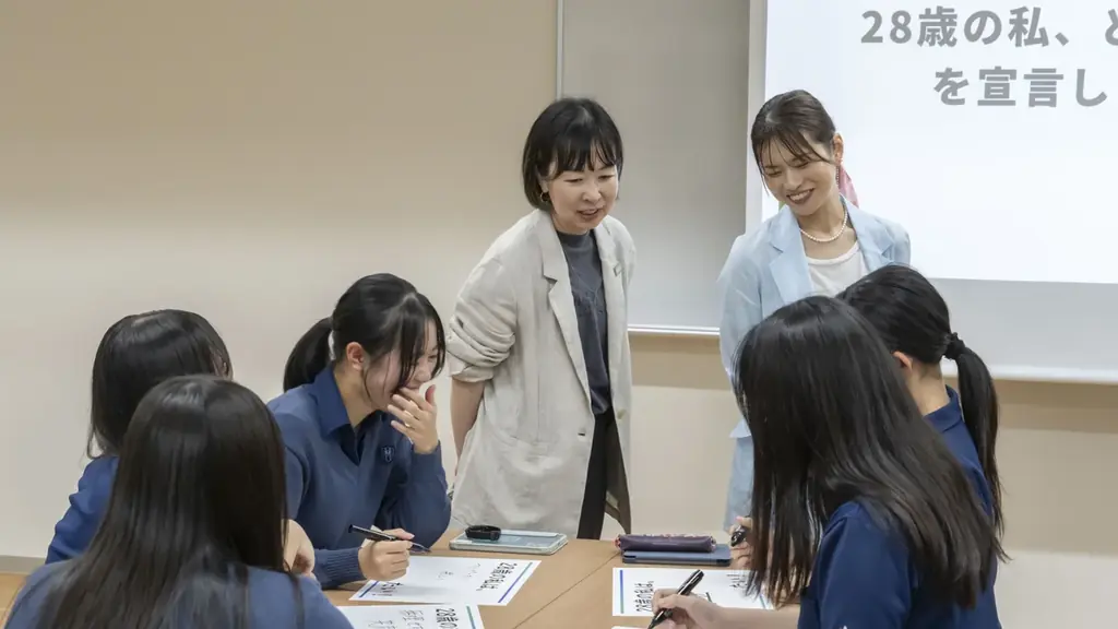 【事後レポート】オイシックス・ラ・大地が品川女子学院で特別授業を実施　「食」を切り口に社会課題とビジネスのつながりを学び、28歳の自分のあり方を考える 画像 19