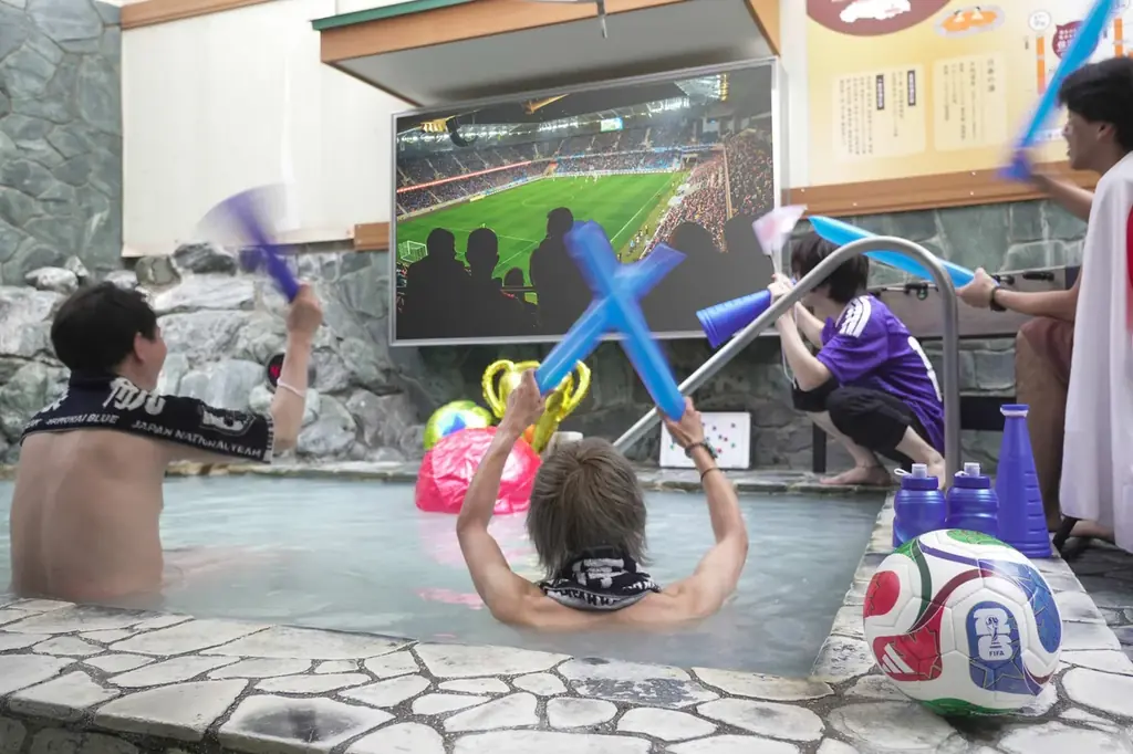 おふろcafe utatane で、とことん楽しむサッカー観戦イベントを実施中。おふろでラウンジで盛りあがろう 画像 3
