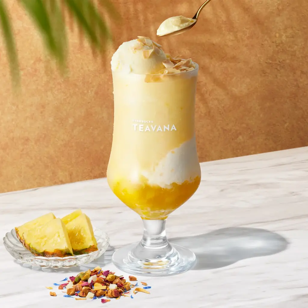 ティーを楽しむ「スターバックス ティー ＆ カフェ」の夏の新商品　トロピカルな味わいで心を潤し、気分を整えるティービバレッジが6月17日（水）より登場 画像 2
