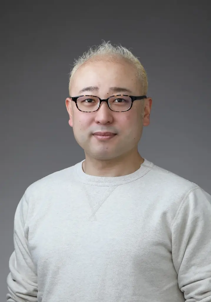 話題沸騰の“二面性シガレットストーリー”TVアニメ「スーパーの裏でヤニ吸うふたり」キャスト出演特番を7月4日（土）夜8時30分より「ABEMA」で独占無料放送決定！ 画像 4