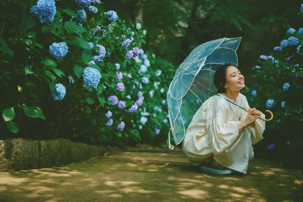 “涼”を感じる人気“アジサイスポット”神戸布引ハーブ園。園内3つのエリアに様々なロケーションの「アジサイのある風景」が登場。見ごろを迎えました。瑞々しい情景に心が涼みます。 画像 10