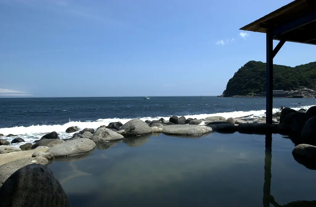 東伊豆【海を見晴らす絶景温泉】夏旅にうれしい♪おもてなし登場。 焼きたてクレープ、夕涼み風鈴テラス、浴衣で花火☆ 画像 13