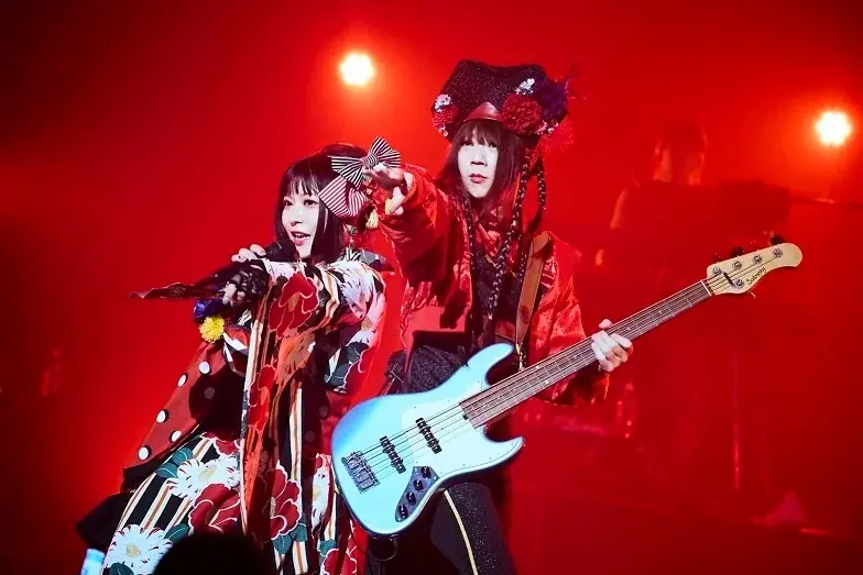 【ライブレポート】鈴華ゆう子１０ｔｈ　Ａｎｎｉｖｅｒｓａｒｙ　Ｌｉｖｅ華まつり～十年大祝宴～ 画像 4