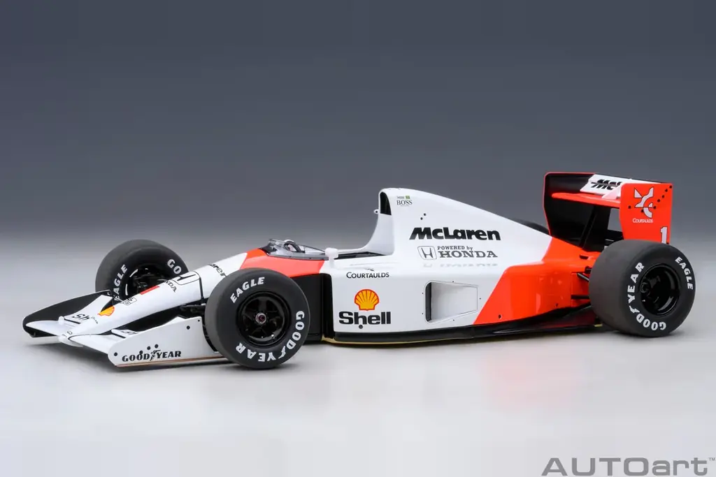 多くのファンからのリクエストに応え、AUTOart「マクラーレン ホンダ MP4/6（アイルトン・セナ）」の再販が決定。 画像 13