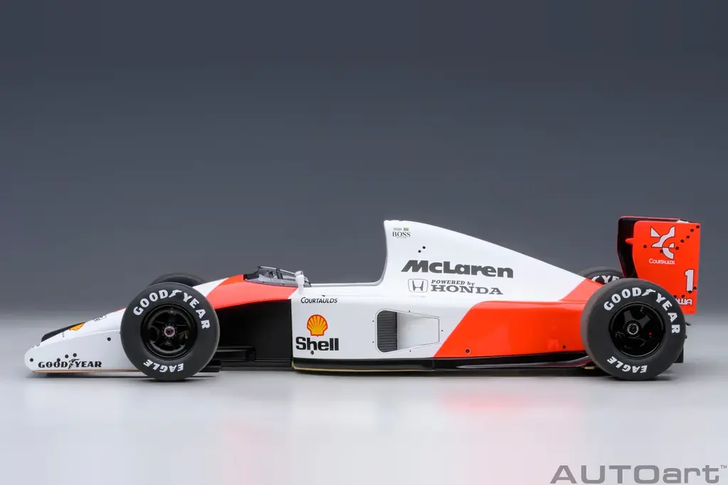 多くのファンからのリクエストに応え、AUTOart「マクラーレン ホンダ MP4/6（アイルトン・セナ）」の再販が決定。 画像 2