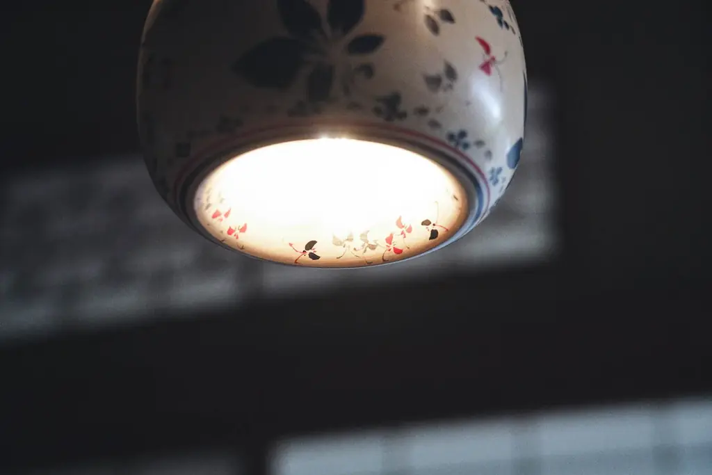 伝統工芸「こけし」が暮らしに寄り添う照明に。Sony Design×桜井こけしによる共創作品『灯るこけし』の照明製造を村上工作所が担当 画像 3