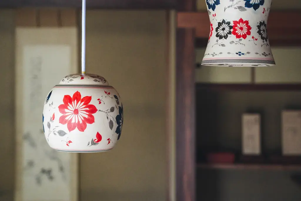 伝統工芸「こけし」が暮らしに寄り添う照明に。Sony Design×桜井こけしによる共創作品『灯るこけし』の照明製造を村上工作所が担当 画像 4