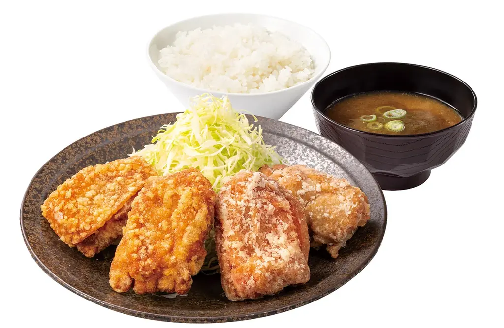 ごはんが進む夏のごちそう、塩にんにく香るからあげと豚しゃぶで。「塩にんにくからあげと豚しゃぶ盛り定食」からやまで販売開始！ 画像 3