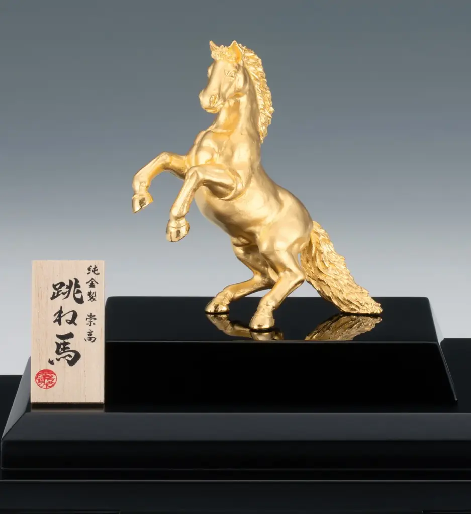 【阪神梅田本店】「大黄金展」を初開催。２億円超えの”絶対に蹴ったらあかん！”金のサッカーボールも登場します 画像 6