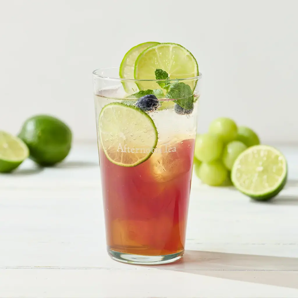【Afternoon Tea】白桃が華やかに香る「白桃とラズベリーのブランマンジェパフェ」や白桃のミニパフェも選べる「アフタヌーンティーセット」など新作スイーツ＆ティー 画像 11