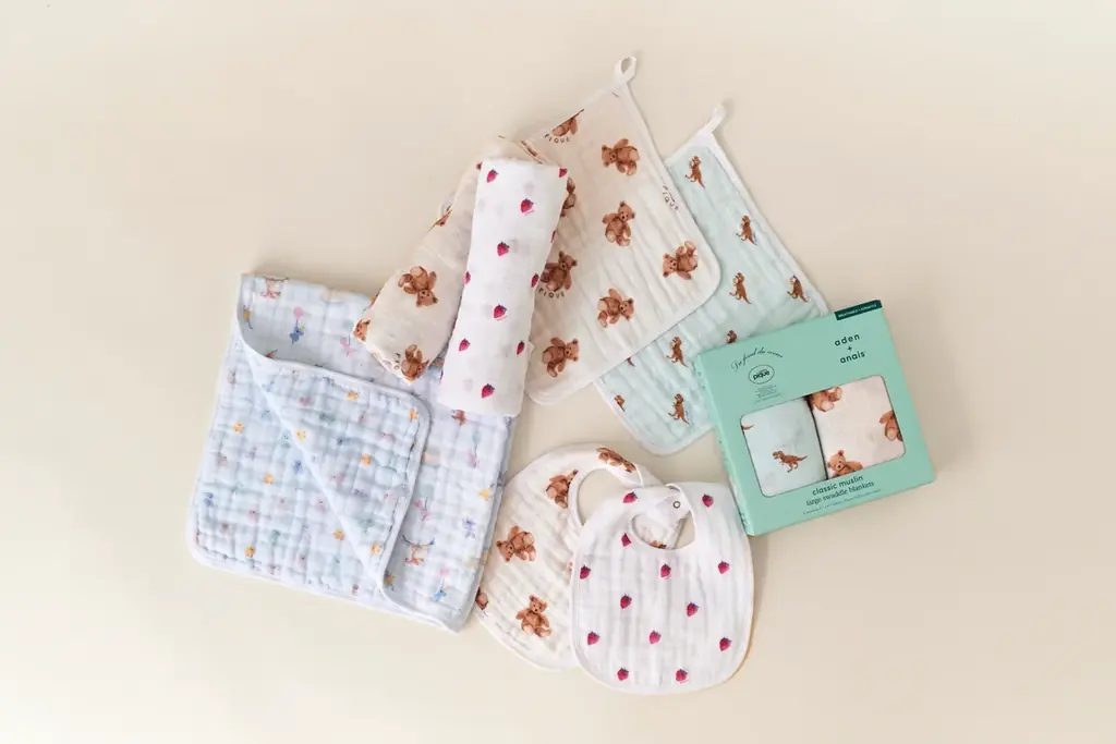【ジェラート ピケ】「aden + anais™」とのスペシャルコレクション！高品質な糸をやさしく織ったモスリンコットン使用のスワドルやビブなどギフトに最適なアイテムを発売 画像 13