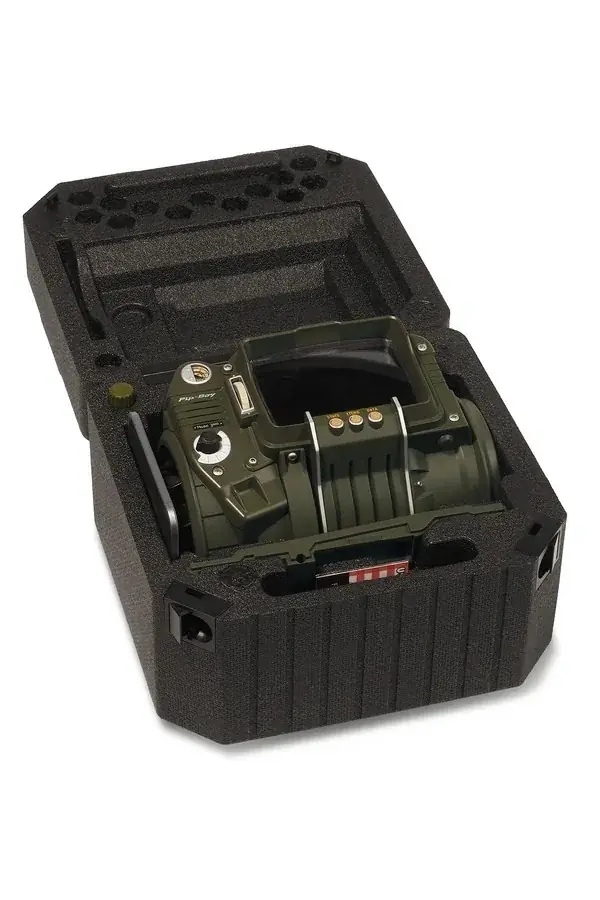 装着・操作可能！Falloutより Pip-Boy 3000を、完全再現したオフィシャルレプリカ6月19日より発売開始！ 画像 10