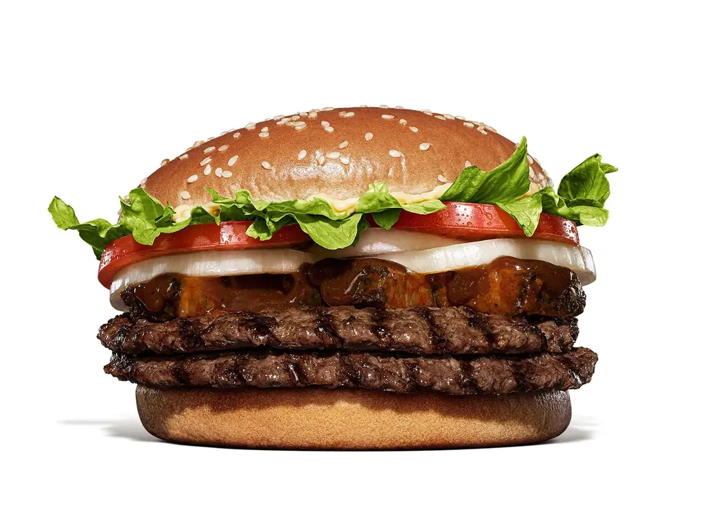 バーガーキング®から夏限定の「BBQステーキワッパー®」新発売！直火焼きビーフに牛バラステーキを豪快に重ね、10種スパイスが香るコク深い「特製BBQスパイスソース」で仕上げたボリューム満点の新作登場！ 画像 4