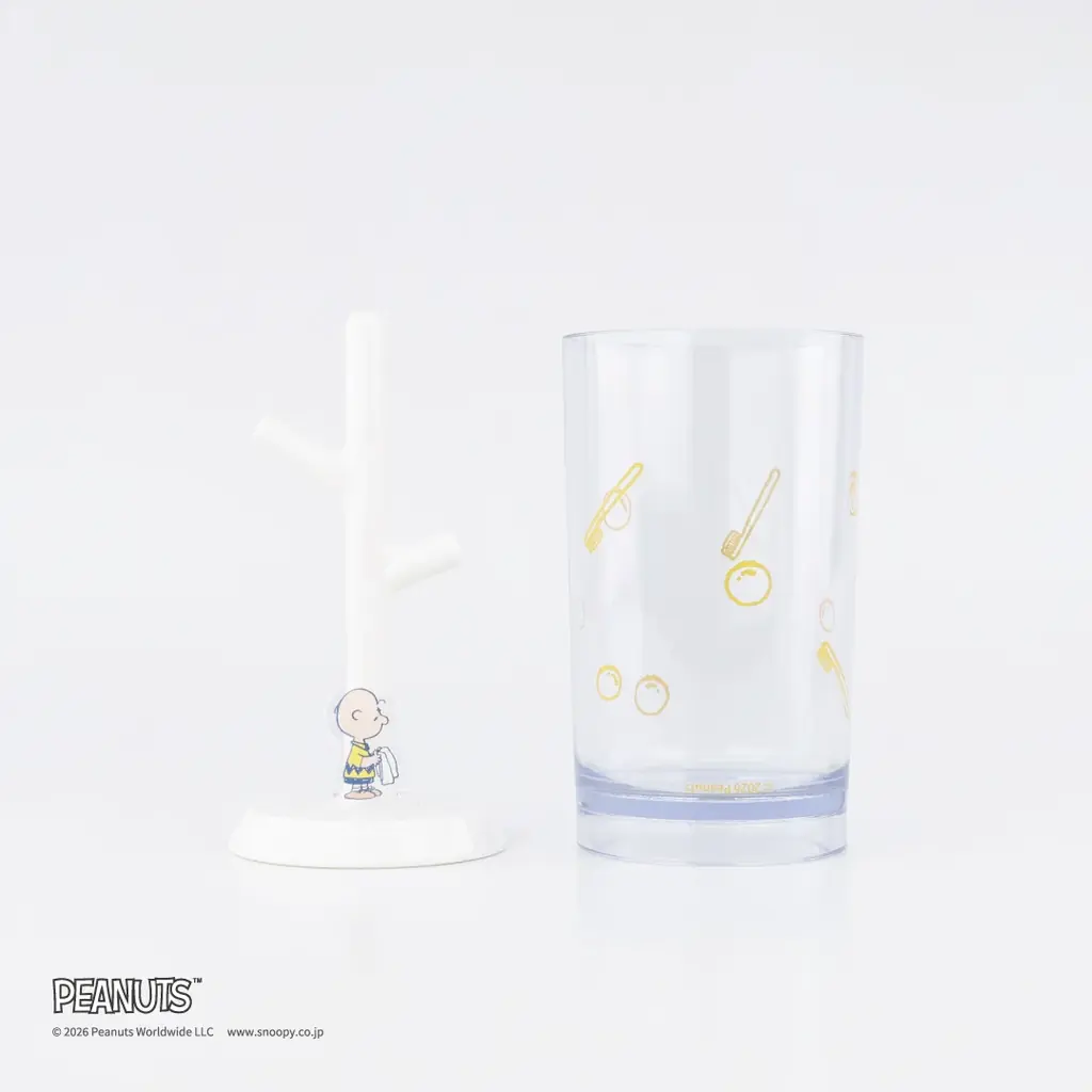 PEANUTSの洗面雑貨シリーズより、新デザインの「うがいコップ＆スタンド」を2026年6月より発売 画像 3