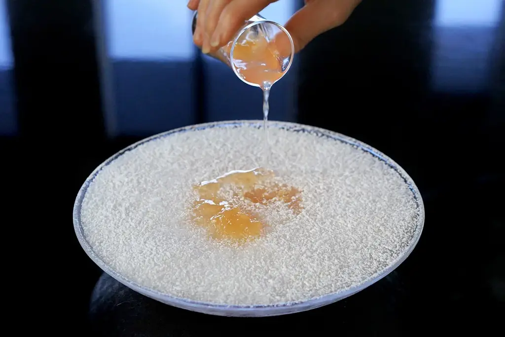 旬の国産桃を贅沢に使用した、かき氷のプティアフタヌーンティー「桃のプティアフタヌーンティー～ 白桃の夏しずくとともに～」を2026年7月1日～31日の平日限定で販売【ロイヤルパインズホテル浦和】 画像 10